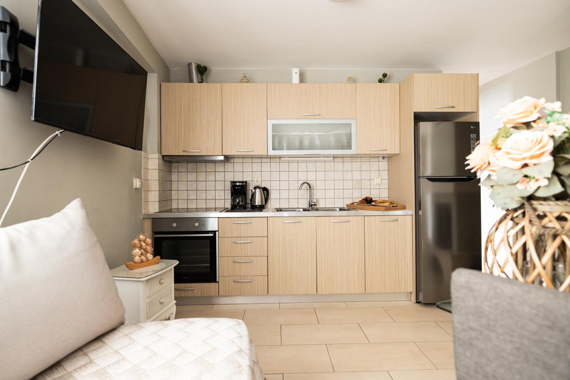 Filippos Apartments アマリントス エクステリア 写真