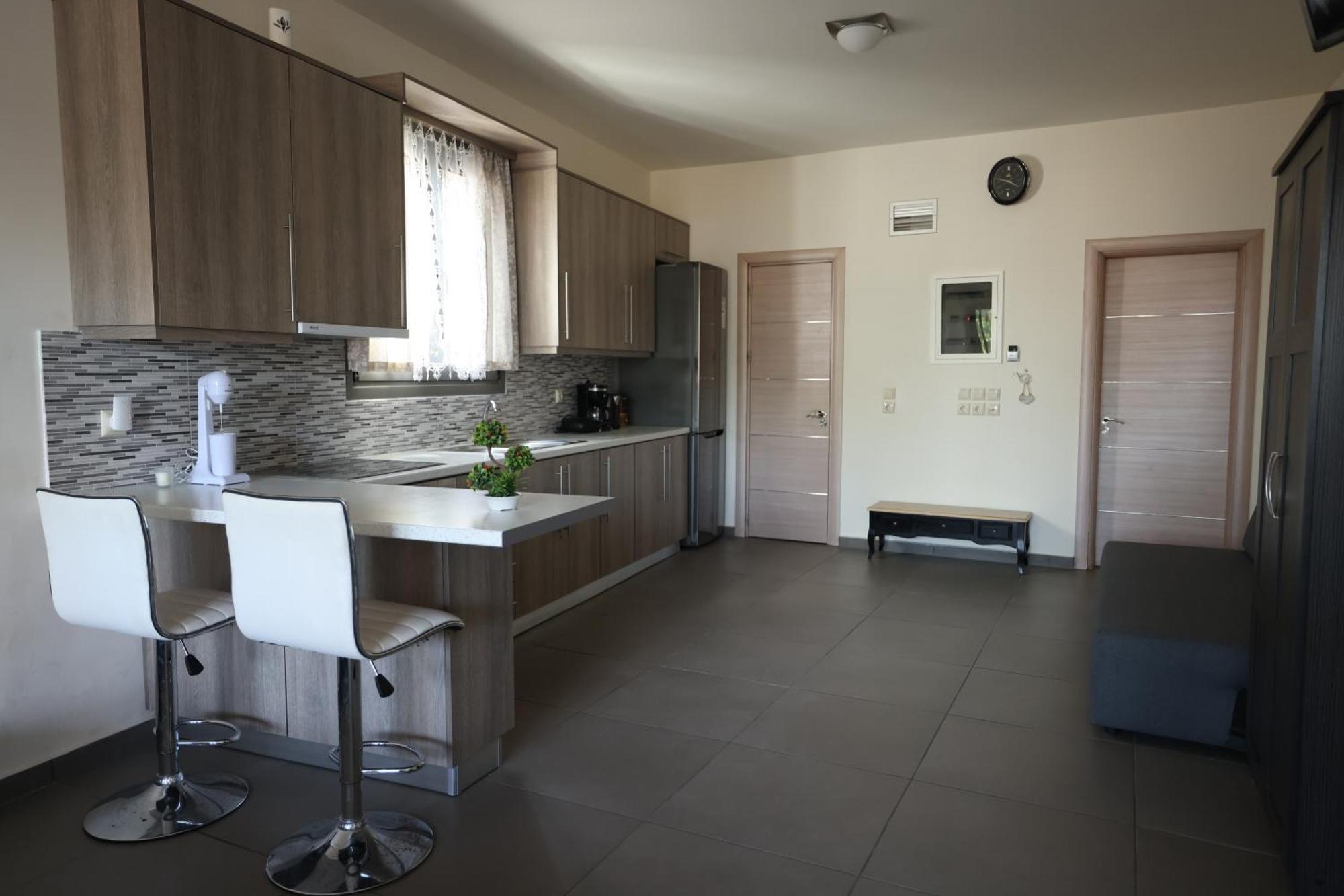 Filippos Apartments アマリントス エクステリア 写真